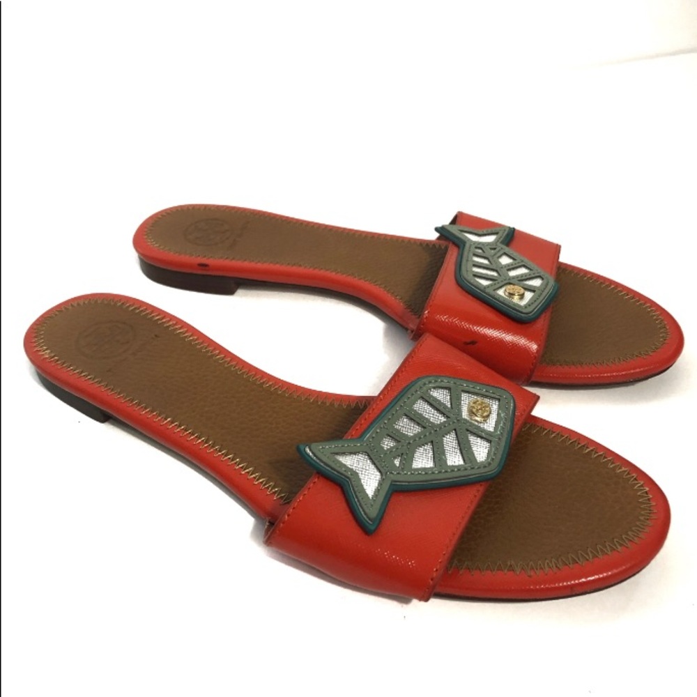 SOLD—-Tory Burch Fish Flat Slides SZ 10 M